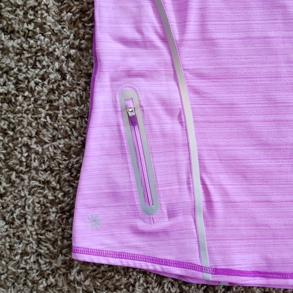 Athleta Zinger Tank - Picture 2 of 4